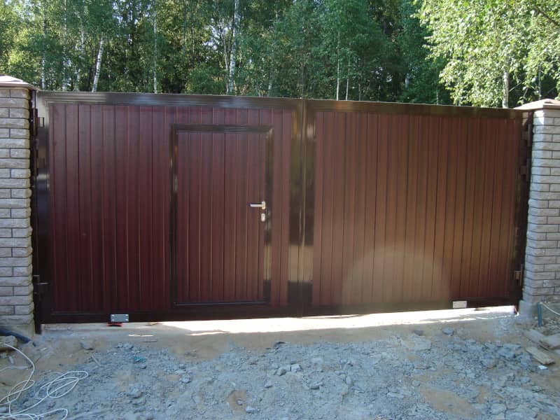 Уличные ворота DoorHan в Шахтах с установкой