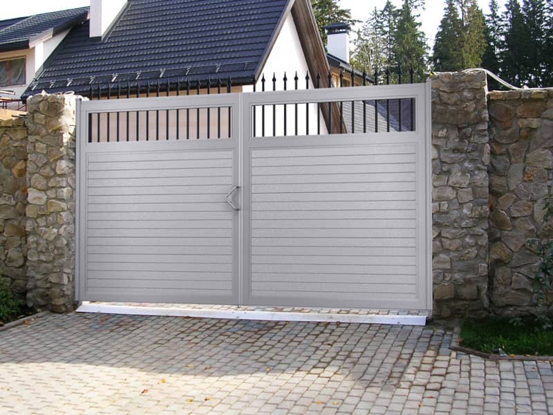 Уличные ворота DoorHan в Шахтах с установкой